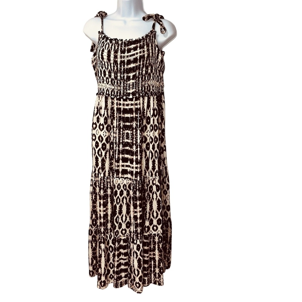 Womens Brown Smocked Tiered Maxi Dress Size L Tie Shoulder Boho Resort Vacation‎ - Picture 2 of 12